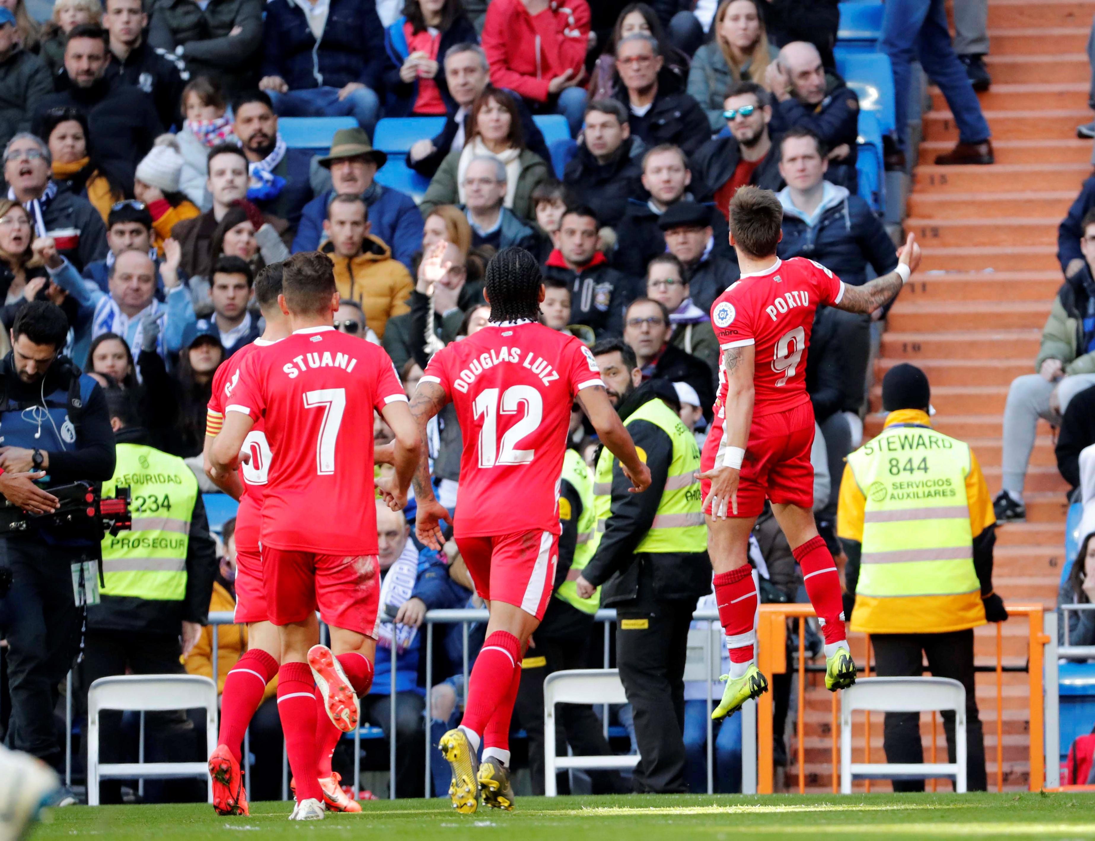 赖控球和组 赖控球和组